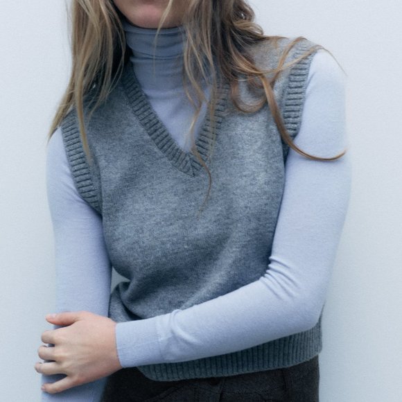 MINT CONDITION Vintage 90s French Connection Wool V-Neck Sweater Vest Sz S - Picture 6 of 6